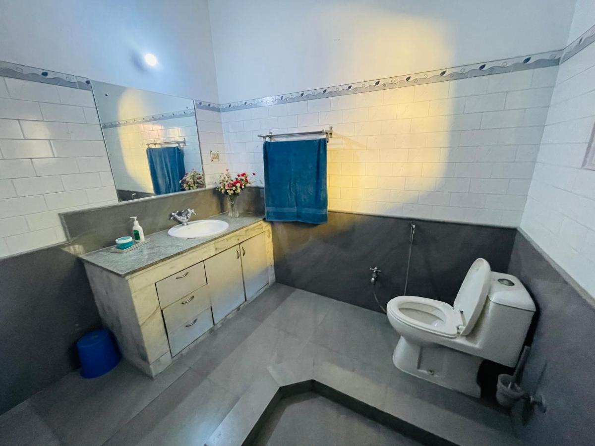 The Choudhury Manor Homestay Guwahati Exterior foto